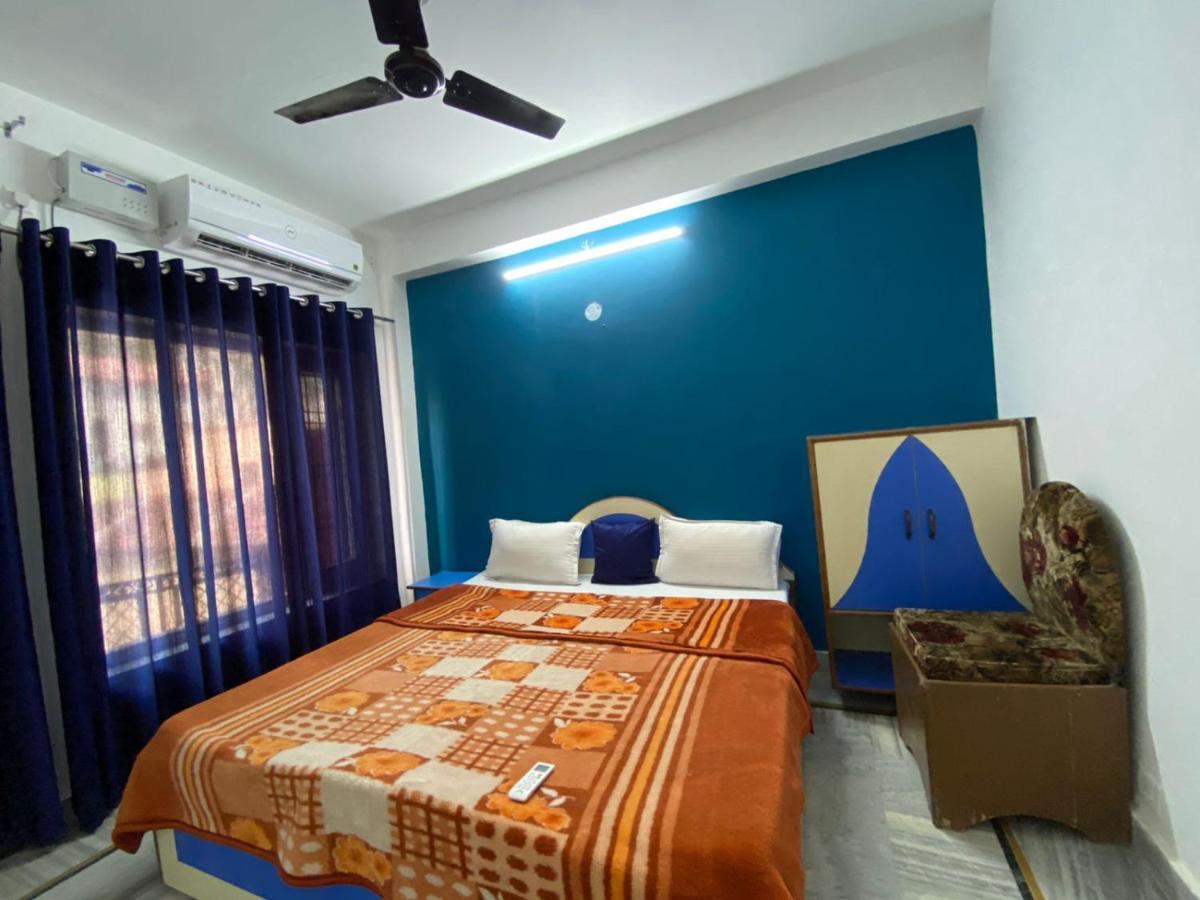 Hotel Surya Laxman Jhula Rishīkesh Exteriör bild